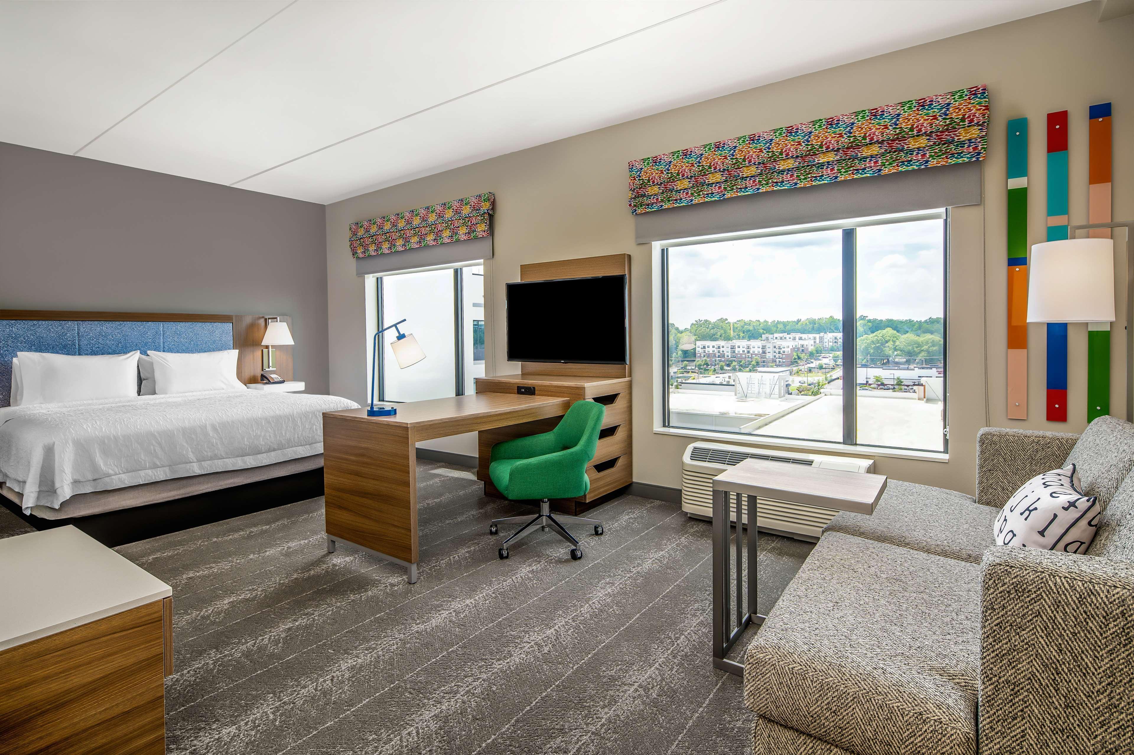 Hampton Inn&Suites Raleigh Midtown, NC Exterior foto